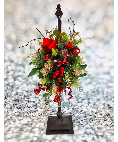 Christmas Kissing Ball