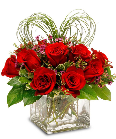 Forever Sweethert, red roses and grass shaped heart